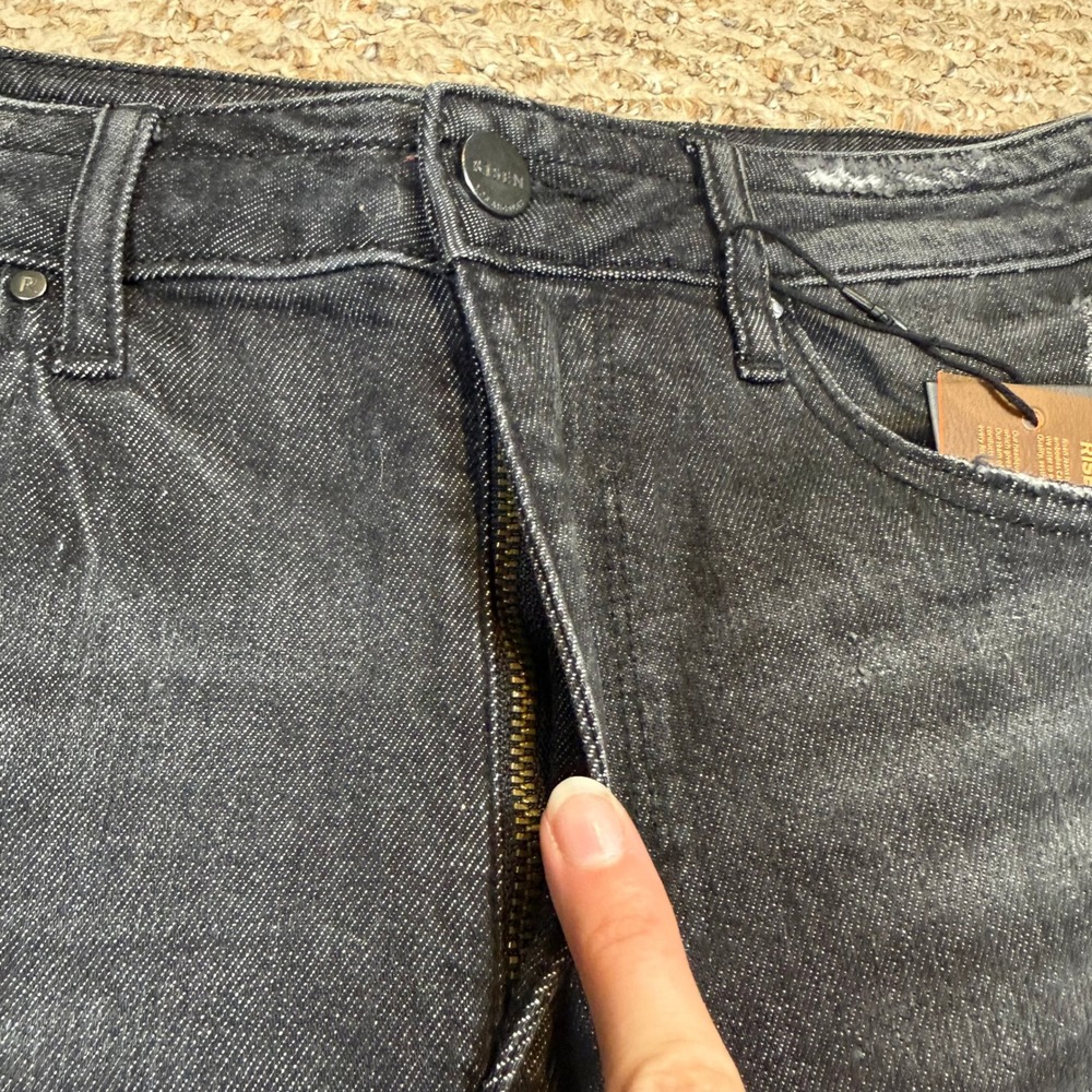 NWT Risen Jeans Womens High Rise Distressed Denim Shorts Black Summer Size L - Picture 7 of 9